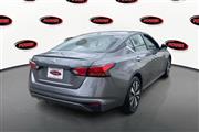 $21995 : Used 2022 Altima 2.5 SV Sedan thumbnail