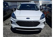 $23240 : Ford Escape 2022 SE 4dr SUV thumbnail