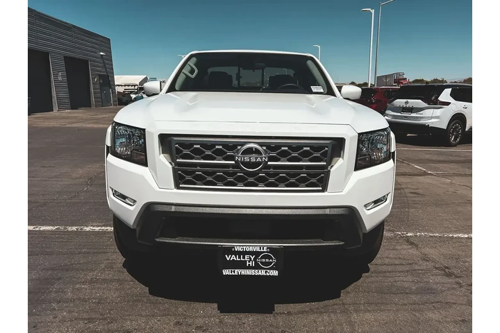 $28997 : Nissan Frontier 2024 4x2 SV image 5