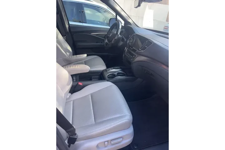 $29990 : Honda Passport 2022 AWD EX-L image 10