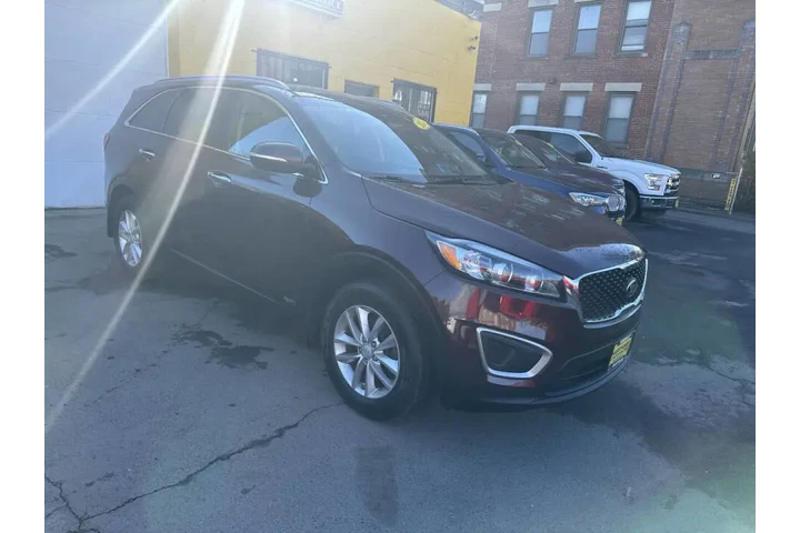 $12999 : 2017 Sorento LX image 5