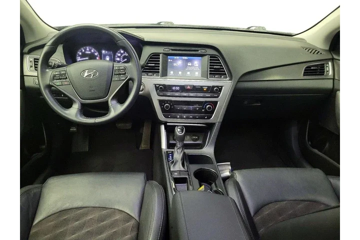 $15998 : Hyundai SONATA 2017 Sport 4d image 9