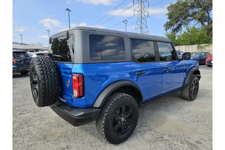 $39800 : Ford Bronco 2024 4x4 Black D image 3