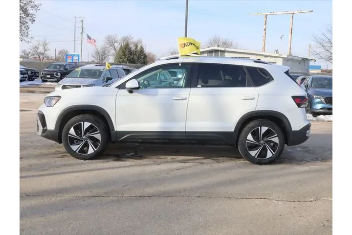 $25377 : Volkswagen Taos 2025 AWD SE image 6
