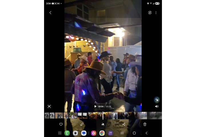 Dj Epi música para fiestas. image 4