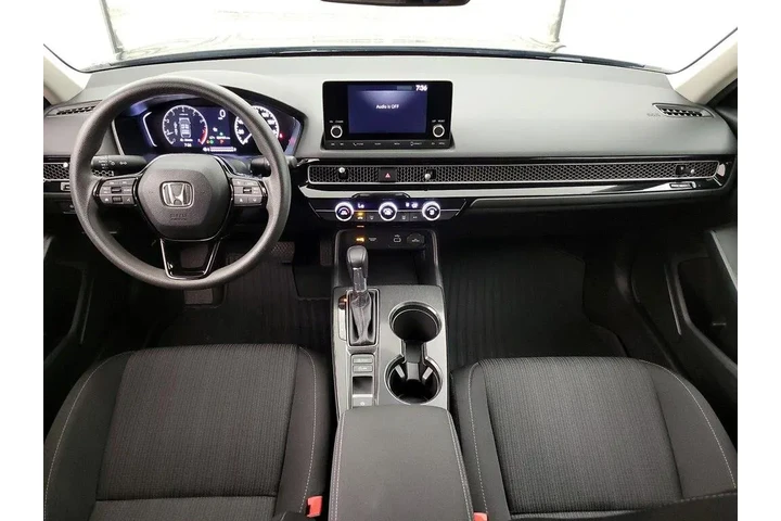 $24998 : Honda Civic 2024 LX 4dr Seda image 9