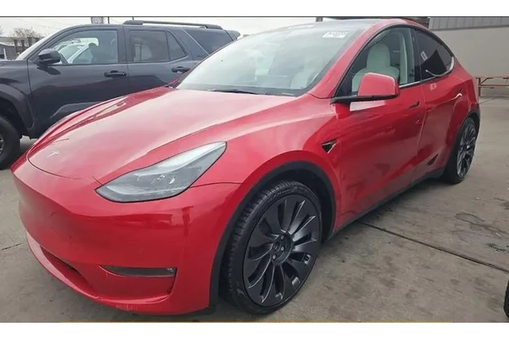 $34988 : Tesla Model Y 2022 AWD Perfo image 1