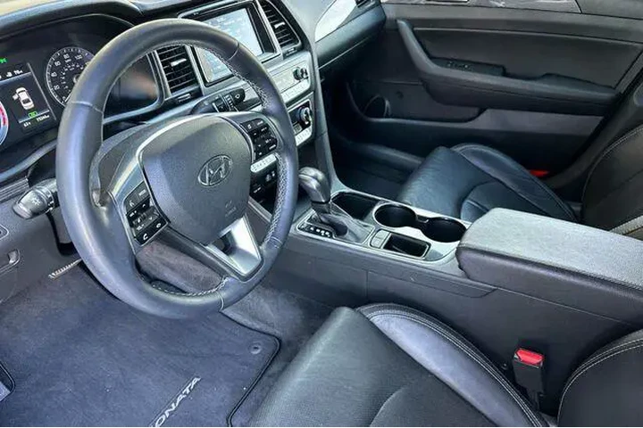 $14000 : Hyundai SONATA 2018 SEL+ 4dr image 4