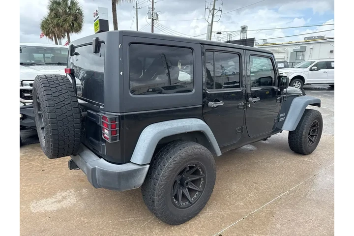 $17991 : Jeep Wrangler Unlimited 2016 image 3
