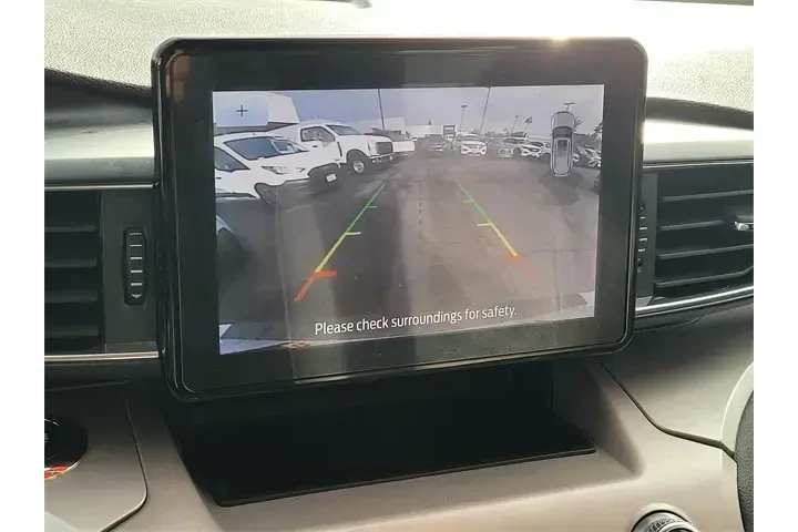 $27988 : Ford Explorer 2023 AWD XLT 4 image 7