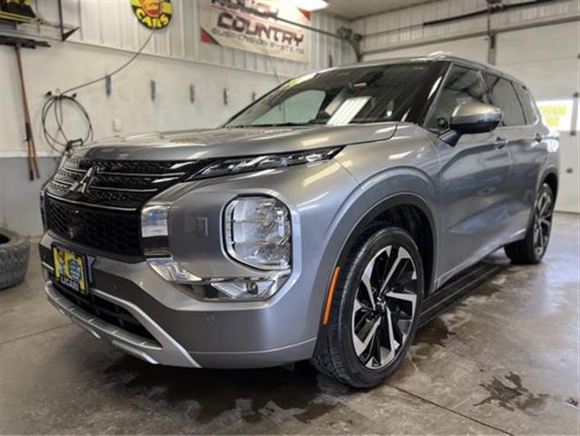 $27900 : 2022 Outlander SEL image 1