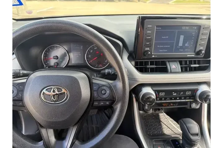 $22000 : Toyota RAV4 2021 XLE 4dr SUV image 9