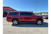 2015 Suburban LTZ en Lexington