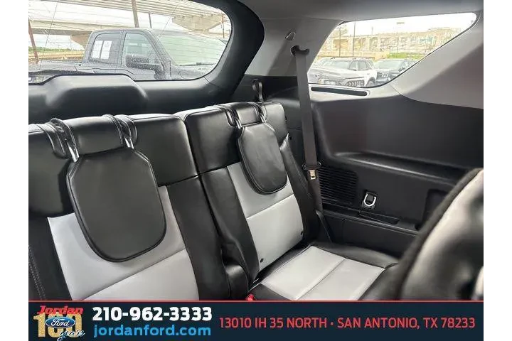 $25841 : Ford Explorer 2023 XLT 4dr S image 10