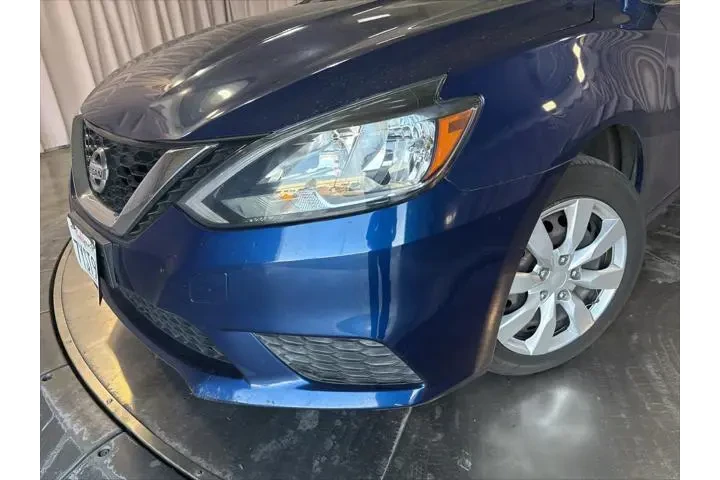$8999 : Nissan Sentra 2017 S 4dr Sed image 9