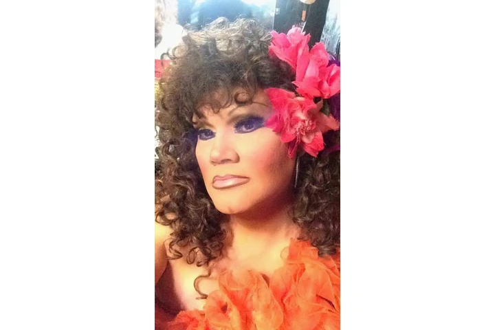 CHANTAL'S SHOW image 1