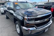 $23450 : 2017 Silverado 1500 LT Truck thumbnail