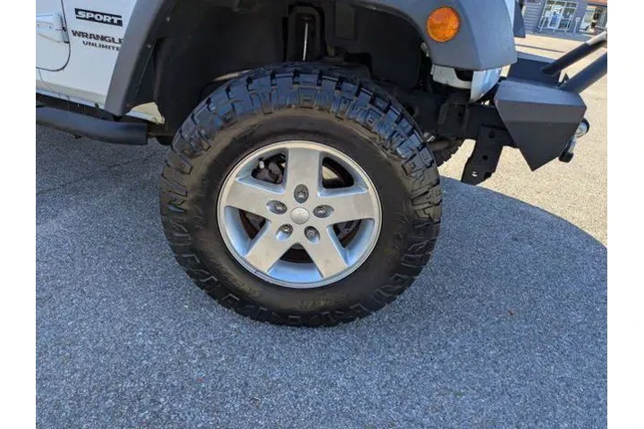 $21533 : Jeep Wrangler Unlimited 2015 image 9
