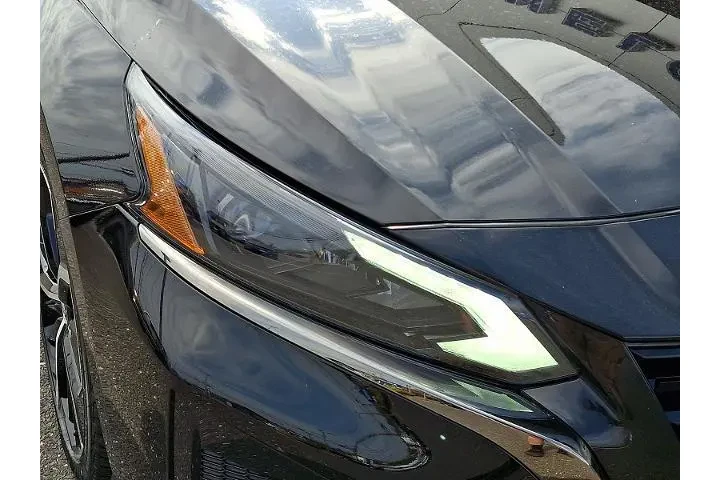 $22997 : Nissan Altima 2024 2.5 SR 4d image 9