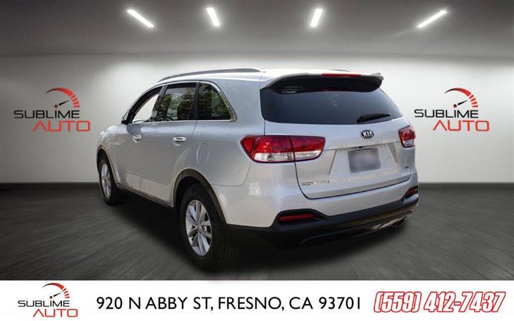 $13995 : 2017 Sorento image 4