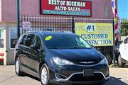 2019 Pacifica en Detroit