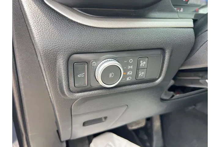 $26352 : Ford Explorer 2021 AWD XLT 4 image 8