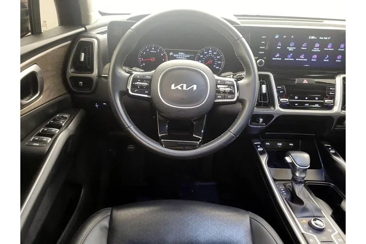 $26998 : Kia Sorento 2022 AWD X-Line image 2