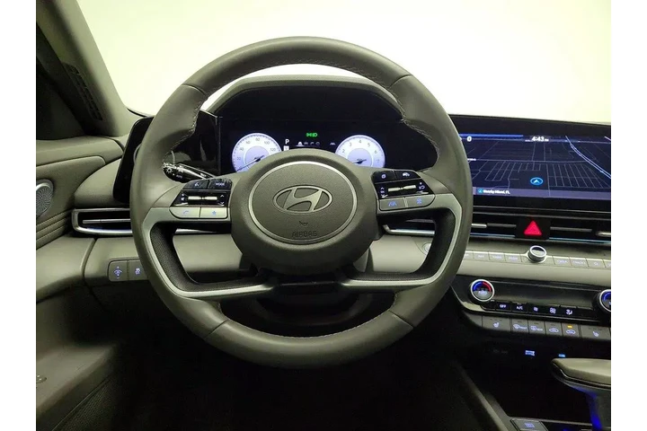 $20998 : Hyundai ELANTRA 2024 SEL 4dr image 10