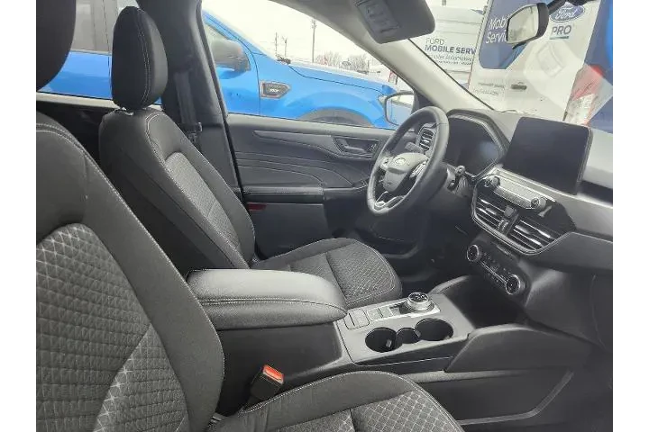 $22350 : Ford Escape 2023 AWD Active image 9