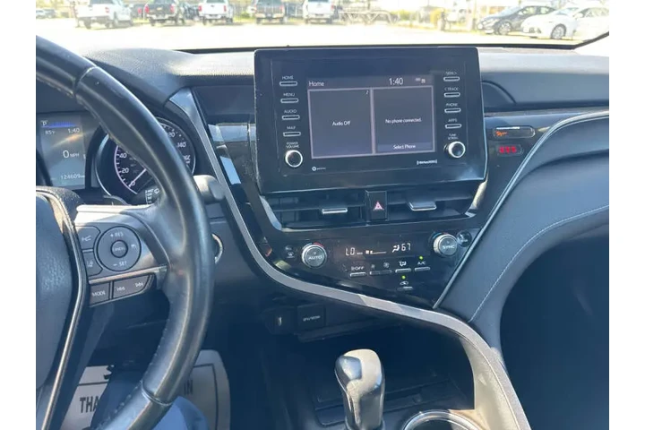 $18999 : 2022 Camry SE Nightshade image 10