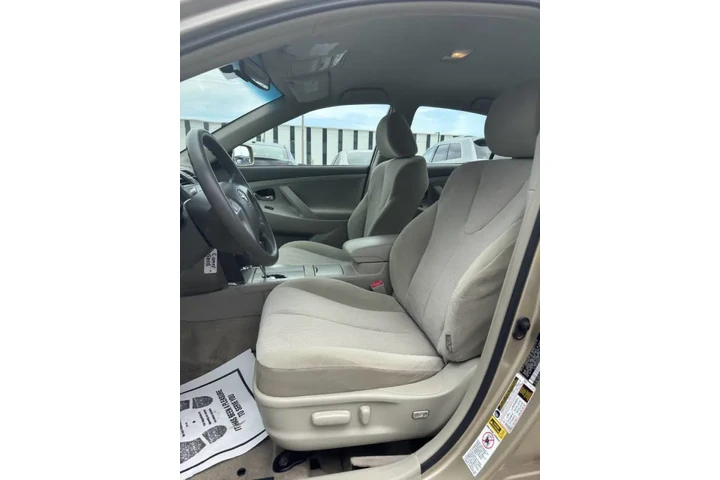 $5750 : 2011 Camry LE image 9