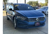 $17999 : 2020 Jetta R-Line thumbnail