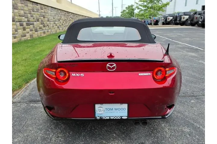 $36800 : Mazda MX-5 Miata 2025 Club 2 image 9