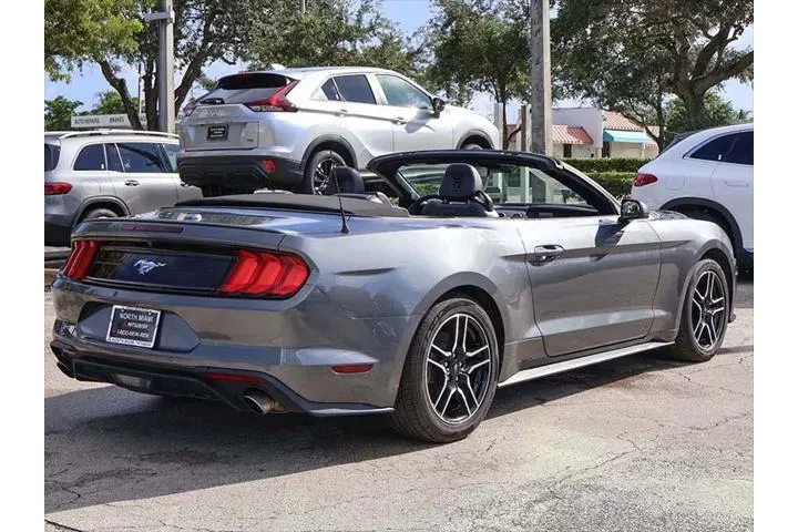 $20290 : Ford Mustang 2022 EcoBoost 2 image 9