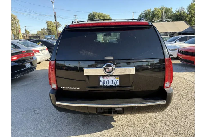 2007 Escalade image 6