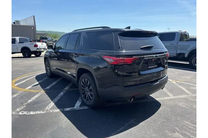 $27990 : Chevrolet Traverse 2022 4x4 image 5