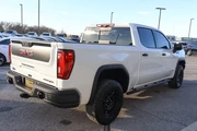 $62587 : 2023 Sierra 1500 4WD Crew Cab thumbnail