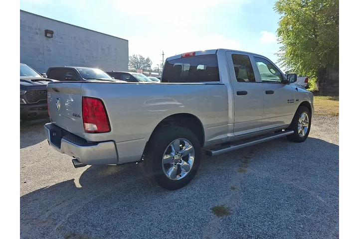 $20499 : Ram 1500 2018 4x4 Express 4d image 5