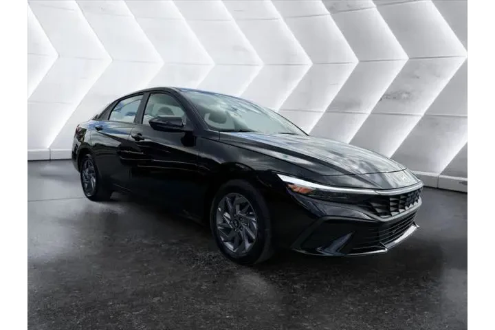 $21995 : Hyundai ELANTRA Hybrid 2024 image 6