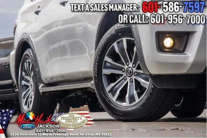 $22995 : Nissan Armada 2020 4x2 SV 4d image 2