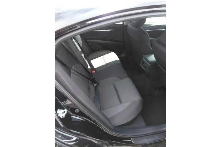 $29000 : Toyota Camry 2025 SE 4dr Sed image 4