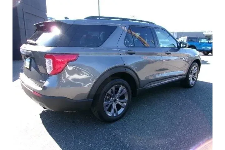 $34996 : Ford Explorer 2022 AWD XLT 4 image 6