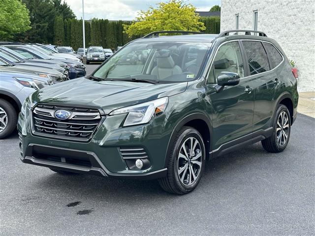 $31811 : PRE-OWNED 2023 SUBARU FORESTE image 5