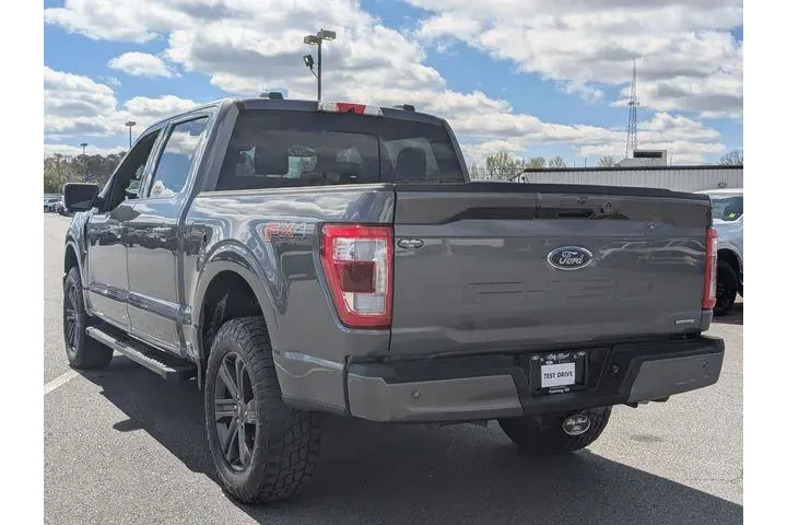 $38622 : Ford F-150 2022 4x4 Lariat 4 image 5