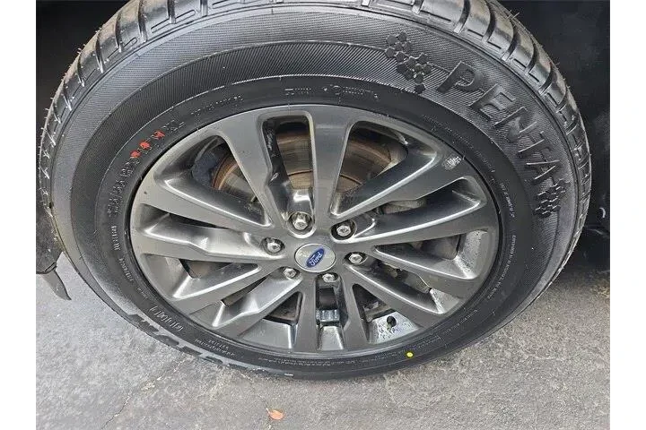 $15990 : Ford Expedition MAX 2020 4x2 image 5