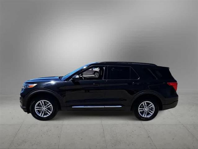 $29955 : Pre-Owned 2021 Ford Explorer image 5