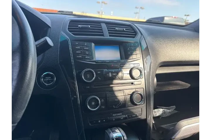 $12214 : Ford Explorer 2017 XLT 4dr S image 10