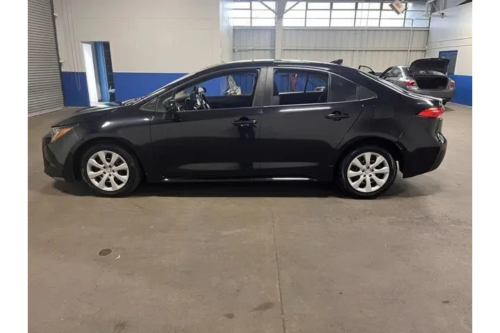 $19886 : Toyota Corolla 2023 LE 4dr S image 6