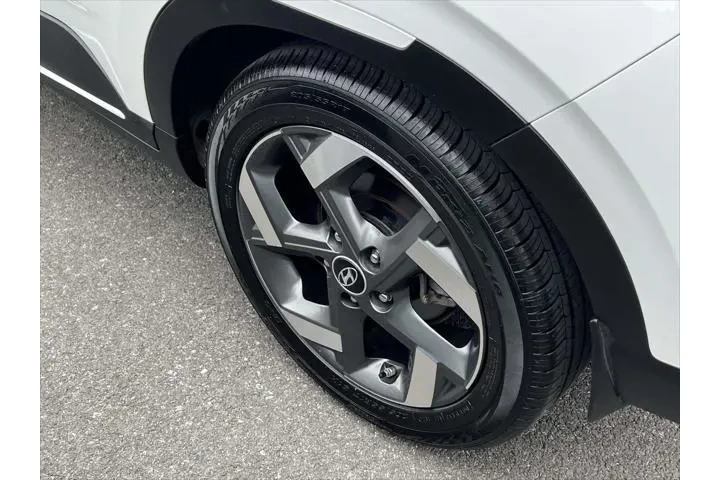 $20488 : Hyundai VENUE 2024 Limited 4 image 9