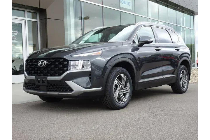 $31090 : Hyundai SANTA FE 2023 AWD SE image 1